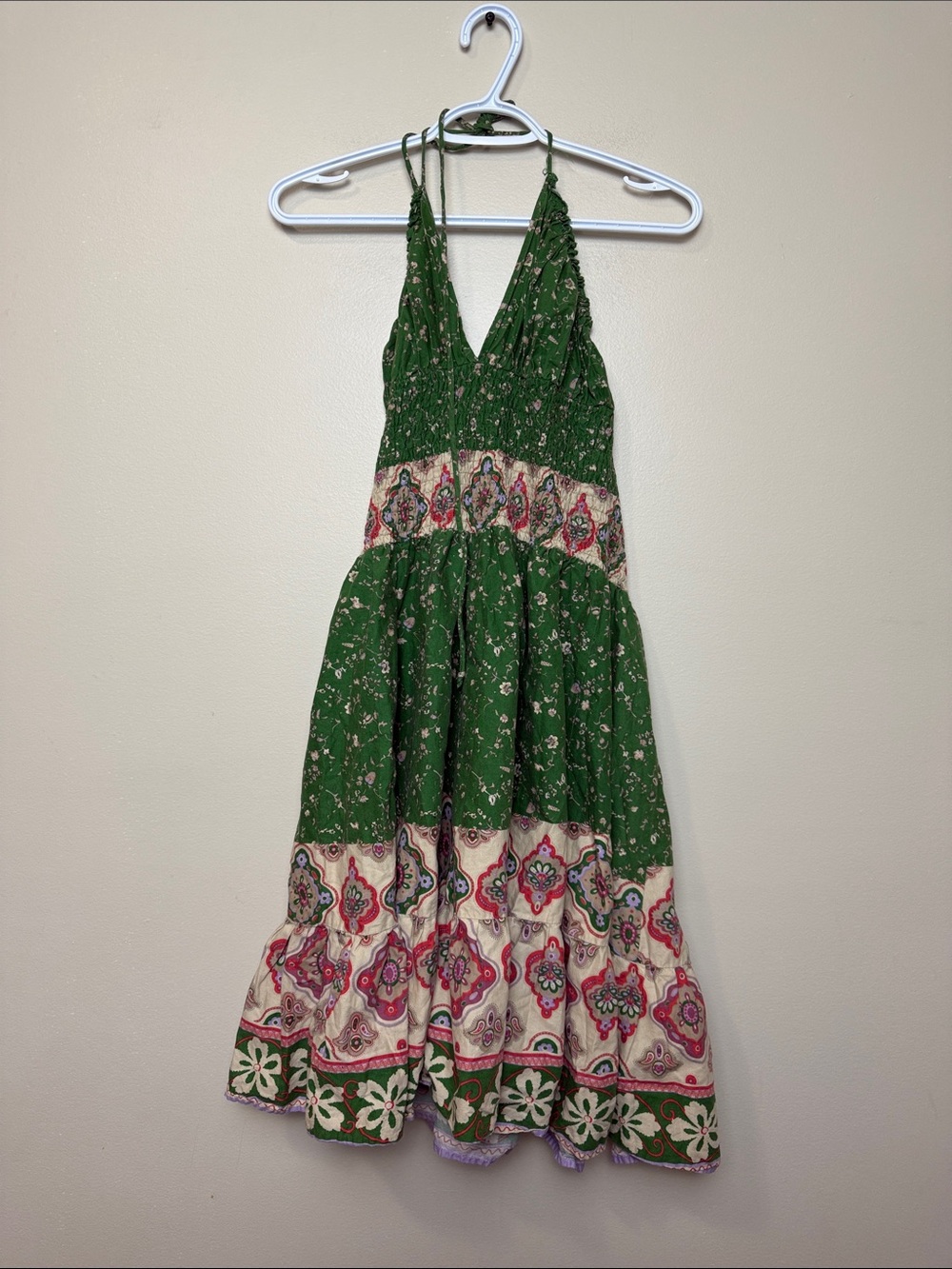 Y2k forever 21 flowy Green Floral Halter Maxi very flowy Dress size M